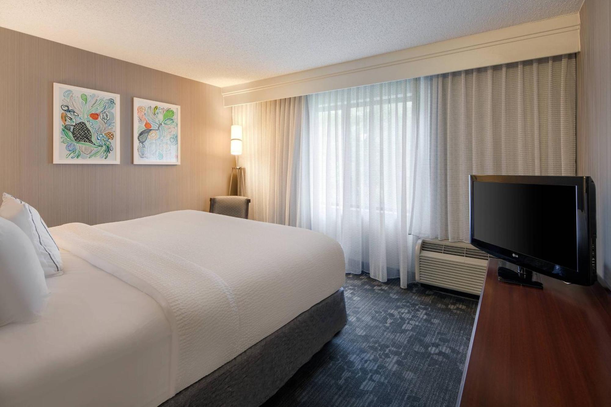 คอร์ทยาร์ด แกรนด์แรพิดส์ แอร์พอร์ต Hotel ภายนอก รูปภาพ